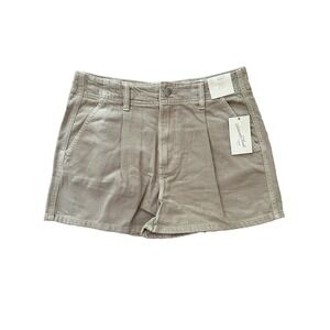 Universal Thread Women's High Rise Pleated Denim Shorts - Khaki Size: 8 NWT